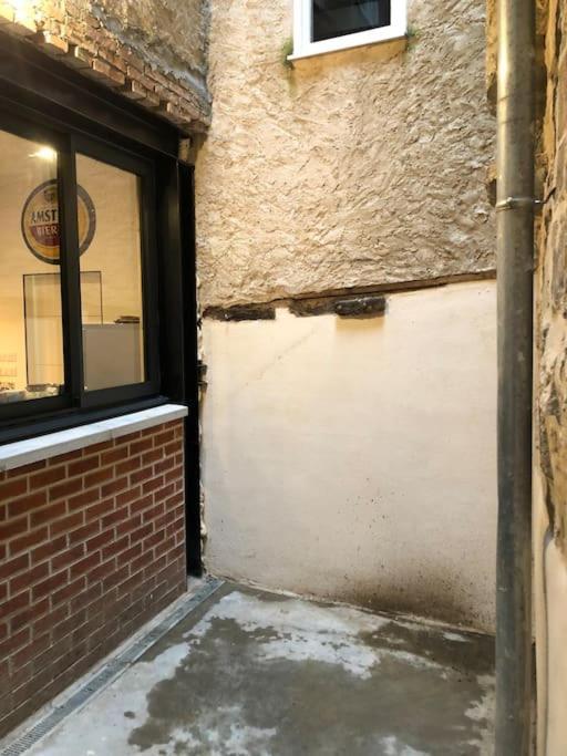 Suite de charme au pied de la cathédrale Laon Exterior foto